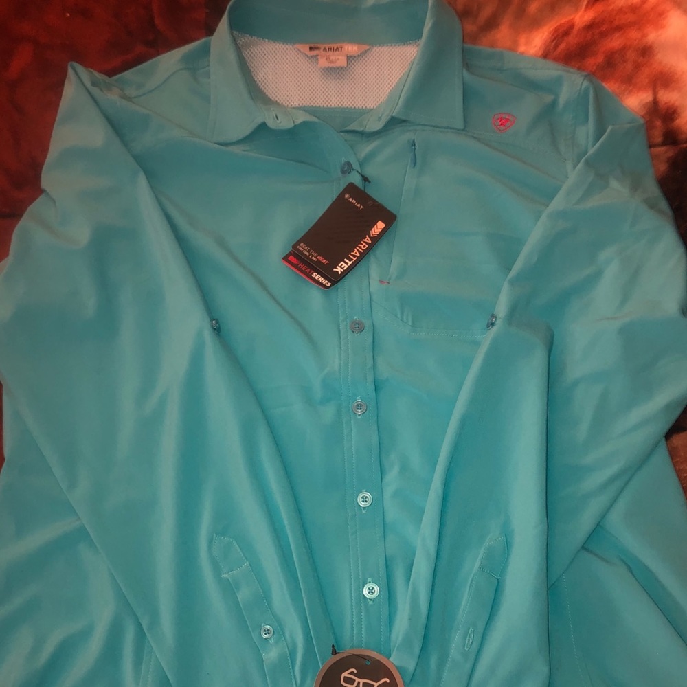 Ariat shirt